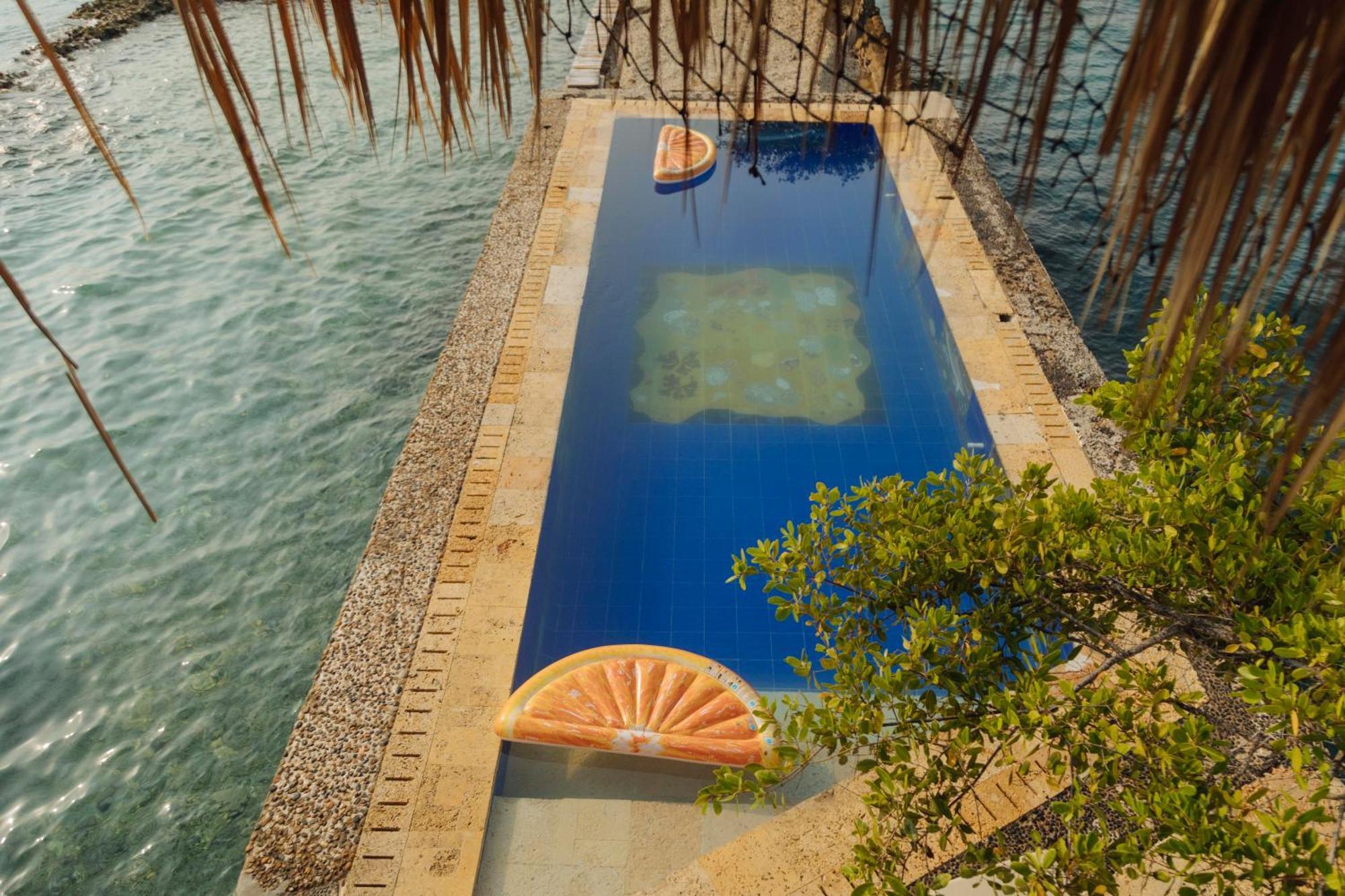 Isla Kalua - Private Ocean Villa Luaran gambar
