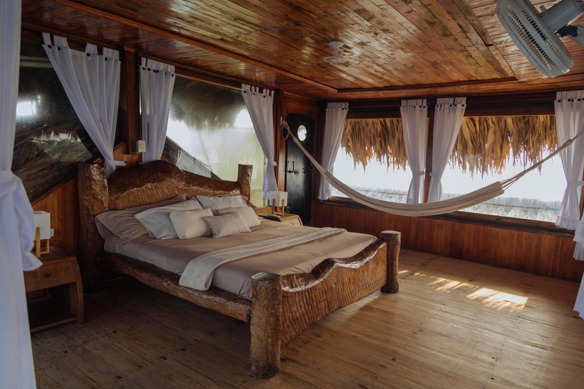 Isla Kalua - Private Ocean Villa Luaran gambar